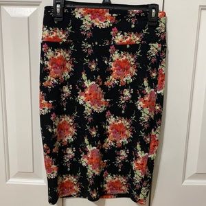 LuLaRoe women’s Cassie skirt